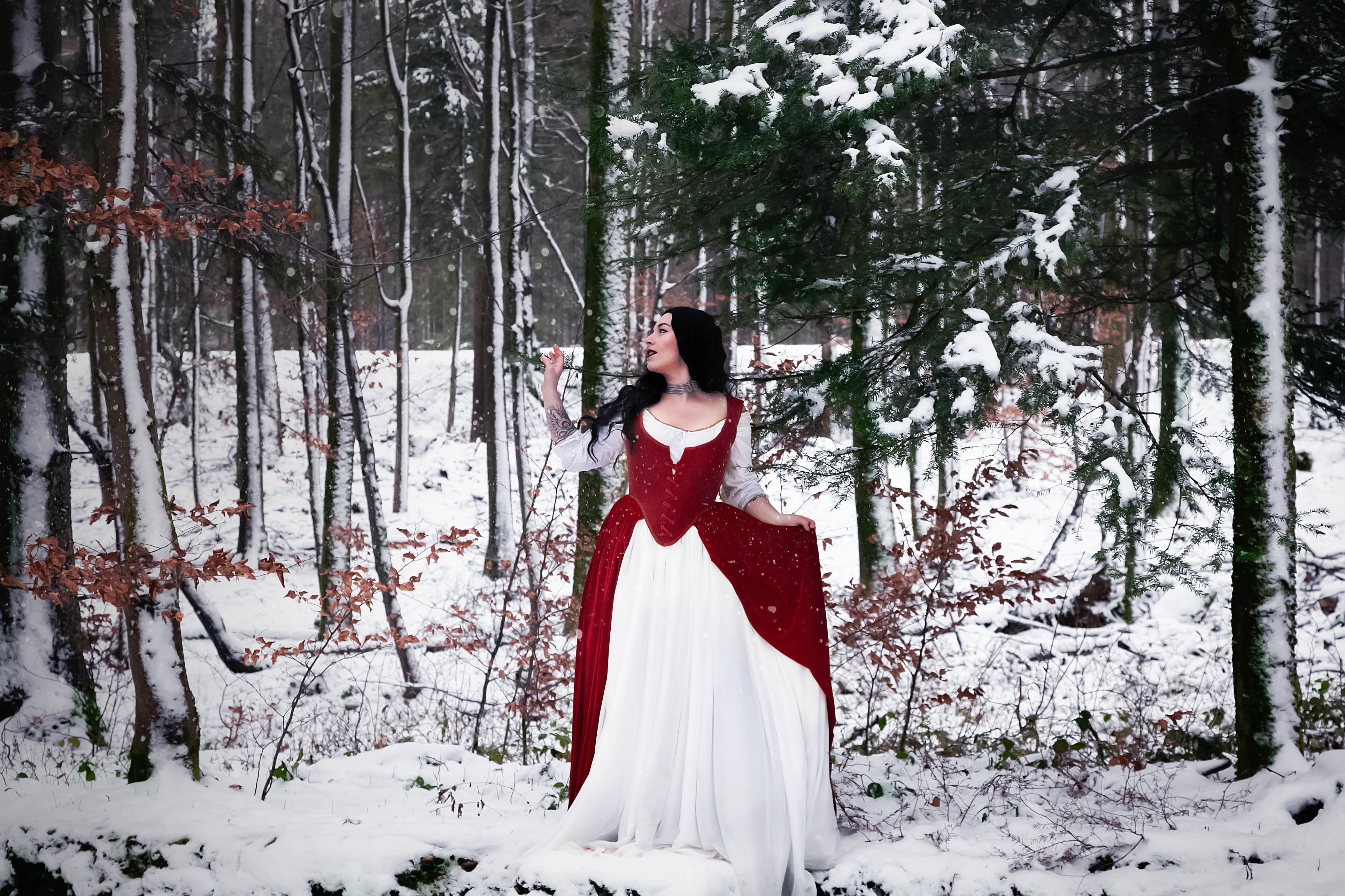 Robe corsetée et ses jupes Corps baleiné d'après une pièce originale de la fin du XVIIIe siècle. Par la Maison Charlie Grilhé