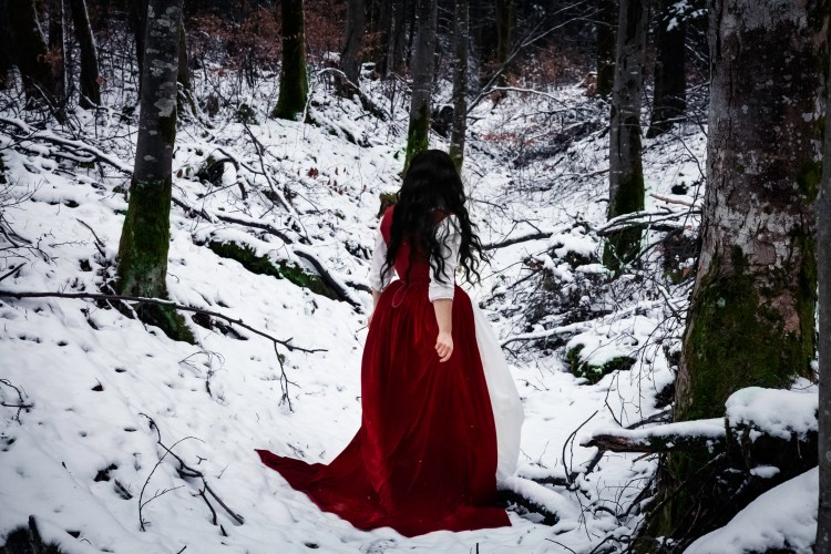 Robe corsetée et ses jupes Corps baleiné d'après une pièce originale de la fin du XVIIIe siècle. Par la Maison Charlie Grilhé